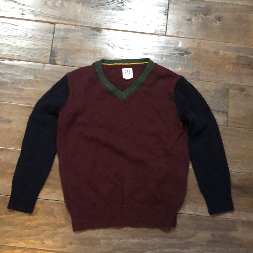Boys Gap sweater